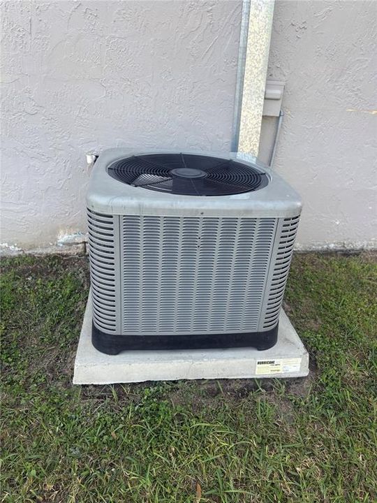 待售: $239,000 (5 贝兹, 3 浴室, 1521 平方英尺)