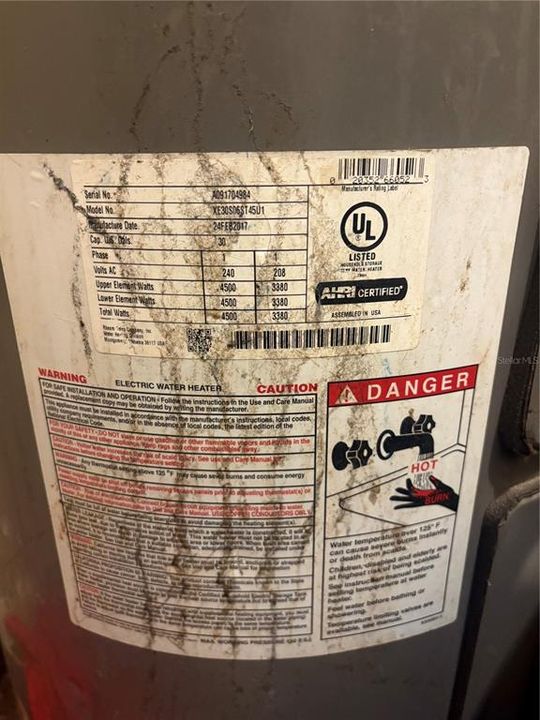 待售: $239,000 (5 贝兹, 3 浴室, 1521 平方英尺)