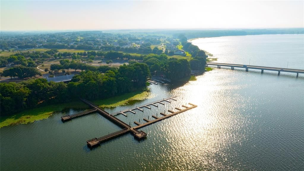 На продажу: $456,990 (3 спален, 2 ванн, 1724 Квадратных фут)