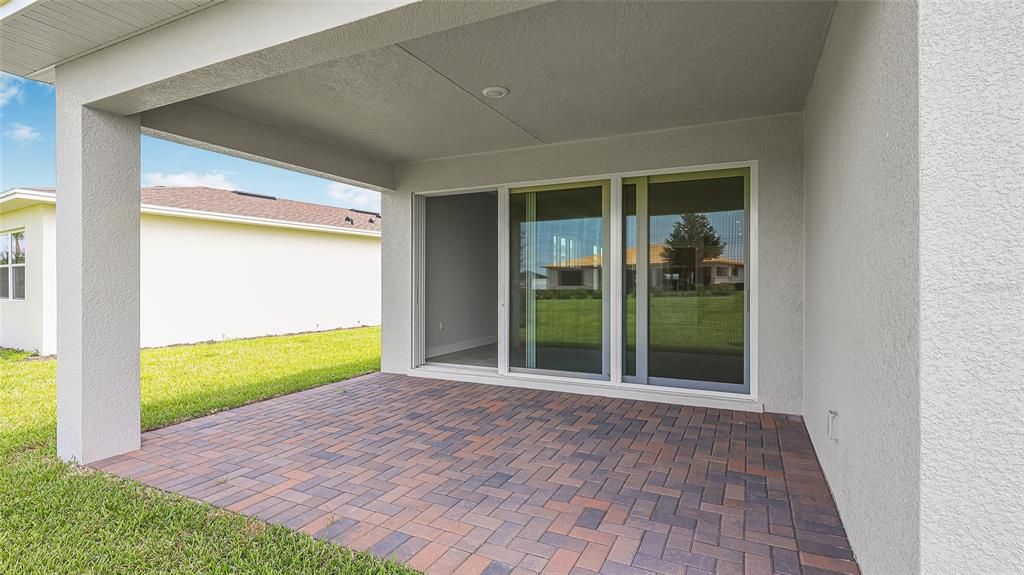 На продажу: $456,990 (3 спален, 2 ванн, 1724 Квадратных фут)