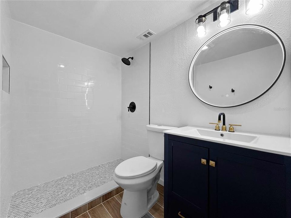 待售: $199,990 (3 贝兹, 2 浴室, 893 平方英尺)