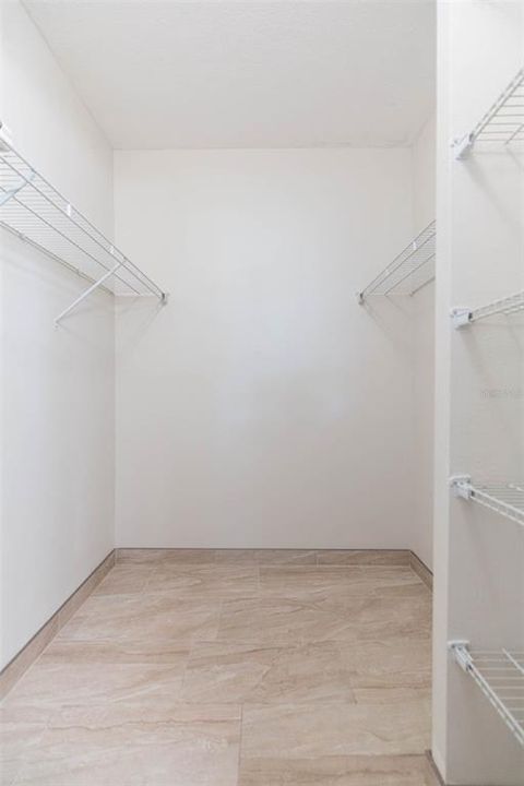 For Rent: $1,795 (2 beds, 2 baths, 955 Square Feet)