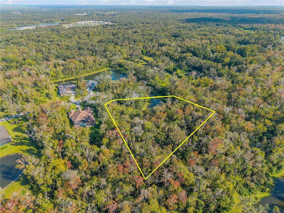 待售: $299,000 (2.66 acres)