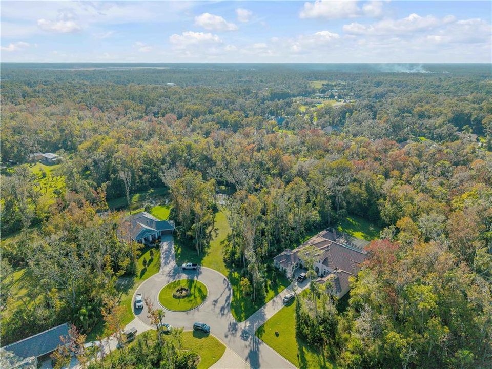 待售: $299,000 (2.66 acres)