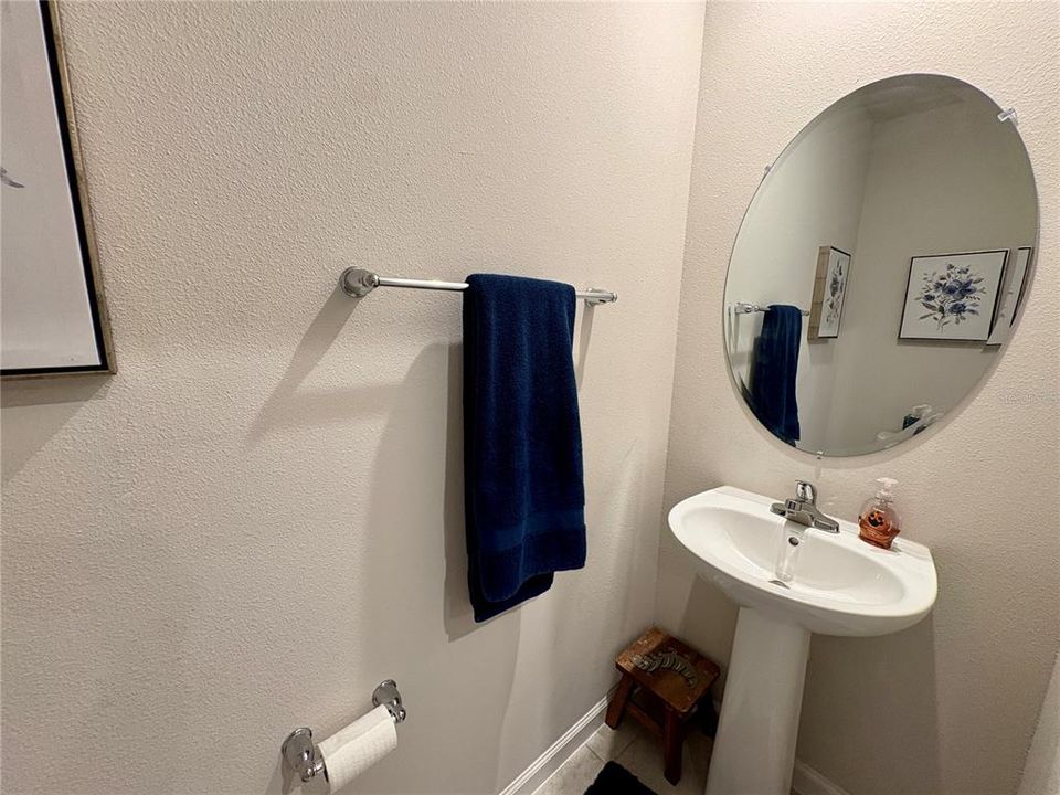 В аренду: $2,400 (3 спален, 2 ванн, 1431 Квадратных фут)