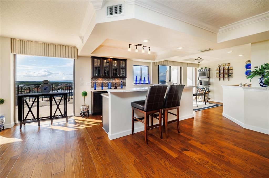 待售: $1,275,000 (3 贝兹, 2 浴室, 2543 平方英尺)