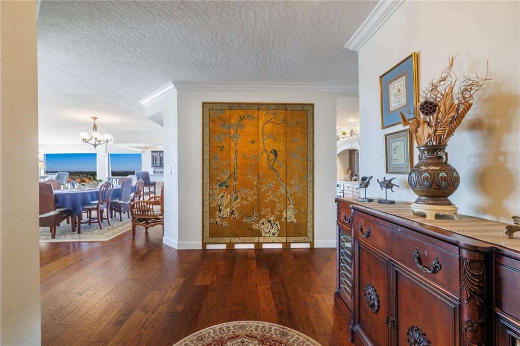 待售: $1,275,000 (3 贝兹, 2 浴室, 2543 平方英尺)