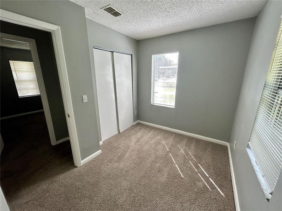 出租: $1,750 (3 贝兹, 1 浴室, 946 平方英尺)