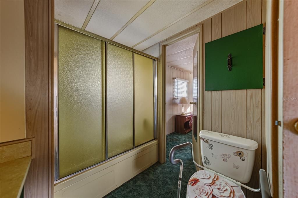 待售: $59,900 (2 贝兹, 1 浴室, 672 平方英尺)