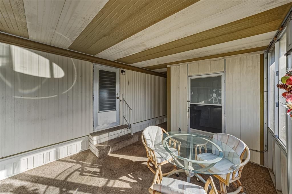 待售: $59,900 (2 贝兹, 1 浴室, 672 平方英尺)