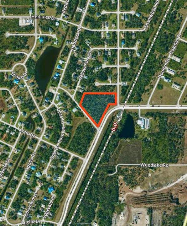 En Venta: $599,900 (4.92 acres)