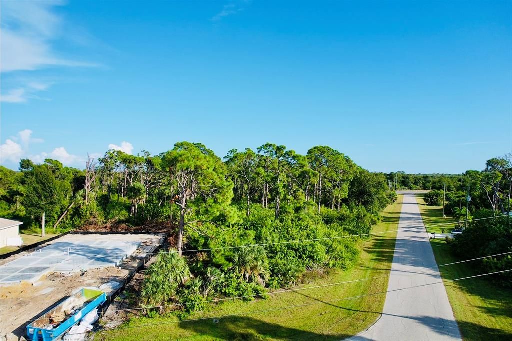 En Venta: $599,900 (4.92 acres)