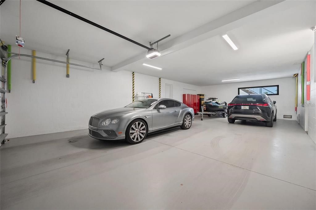 待售: $4,800,000 (6 贝兹, 4 浴室, 3926 平方英尺)