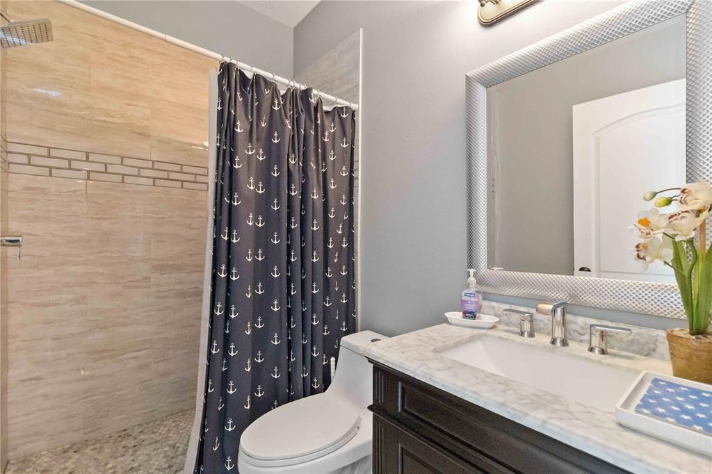 待售: $635,000 (4 贝兹, 3 浴室, 2476 平方英尺)