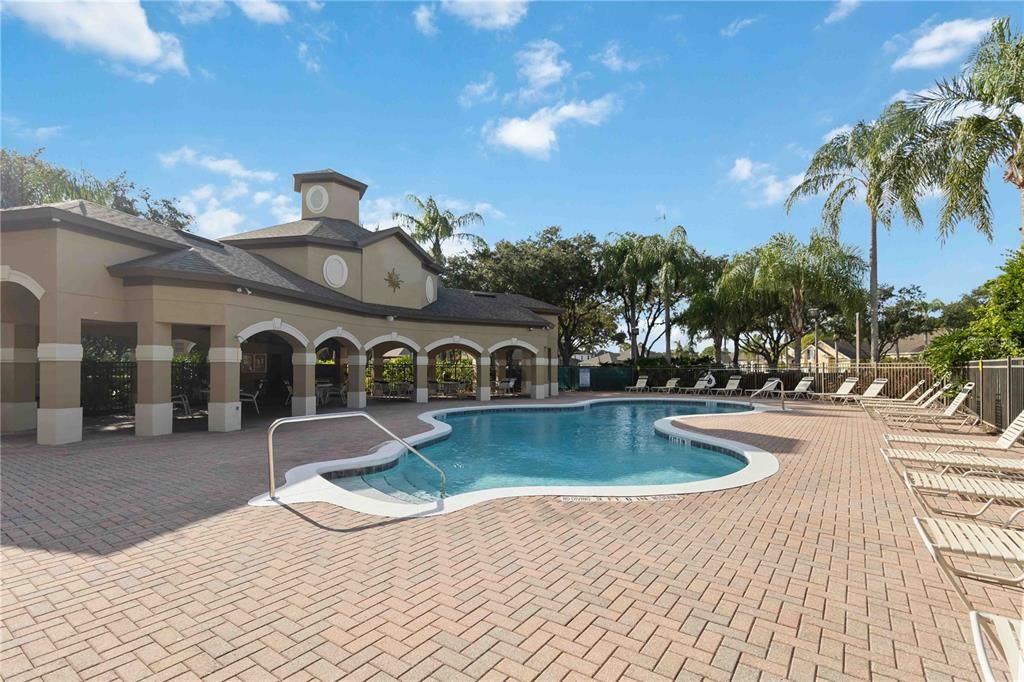 待售: $635,000 (4 贝兹, 3 浴室, 2476 平方英尺)