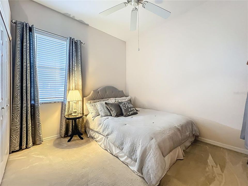 For Sale: $462,000 (4 beds, 2 baths, 1980 Square Feet)