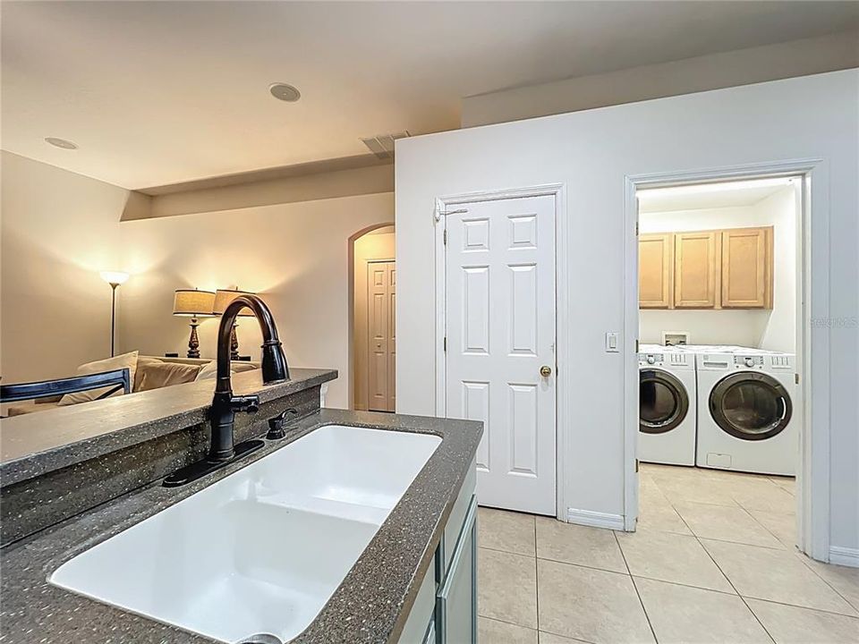 For Sale: $462,000 (4 beds, 2 baths, 1980 Square Feet)