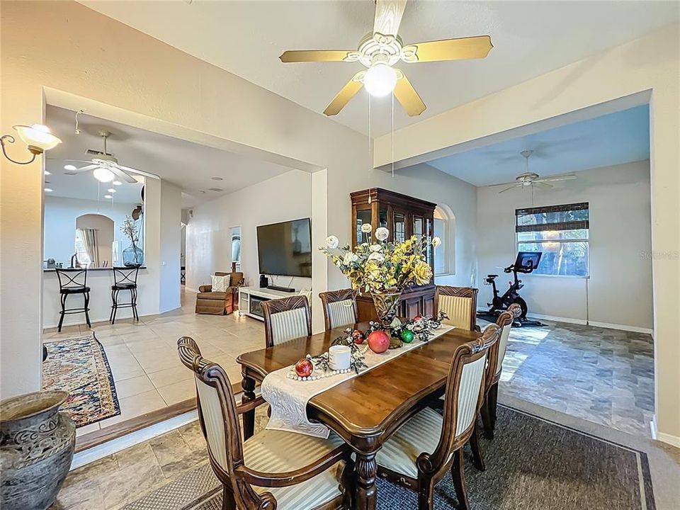 For Sale: $462,000 (4 beds, 2 baths, 1980 Square Feet)