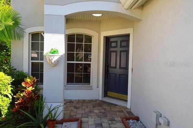 En Venta: $550,000 (4 camas, 2 baños, 2164 Pies cuadrados)