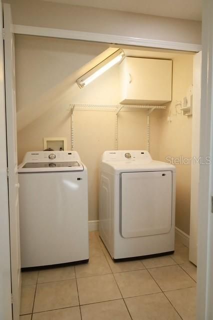 En Venta: $550,000 (4 camas, 2 baños, 2164 Pies cuadrados)