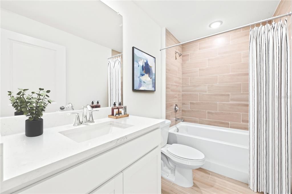 Active With Contract: $308,990 (3 beds, 2 baths, 1550 Square Feet)