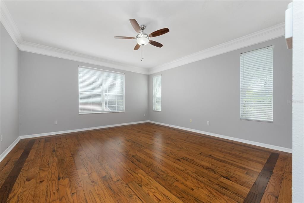 В аренду: $4,000 (5 спален, 3 ванн, 2935 Квадратных фут)