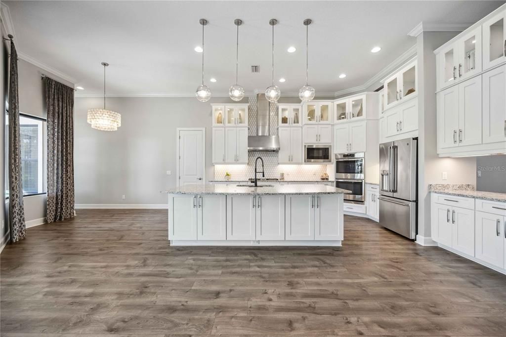 En Venta: $1,700,000 (4 camas, 4 baños, 4536 Pies cuadrados)