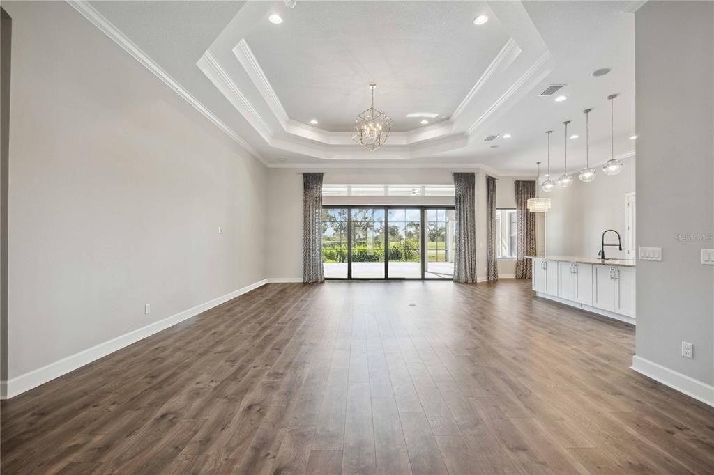 En Venta: $1,700,000 (4 camas, 4 baños, 4536 Pies cuadrados)