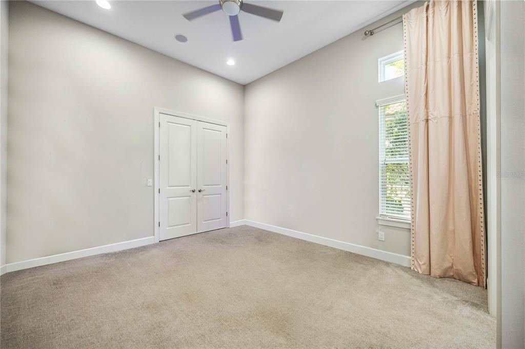 En Venta: $1,700,000 (4 camas, 4 baños, 4536 Pies cuadrados)