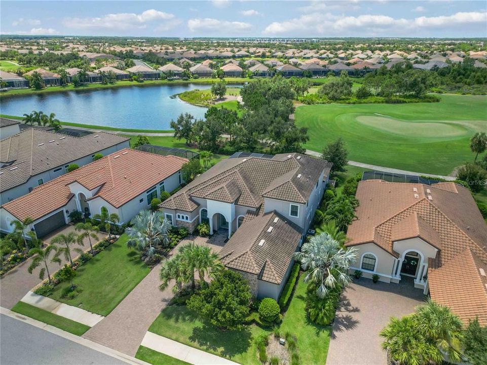 En Venta: $1,700,000 (4 camas, 4 baños, 4536 Pies cuadrados)