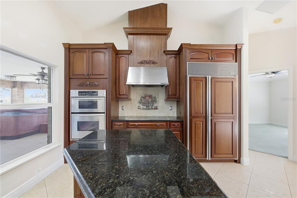 待售: $585,000 (4 贝兹, 3 浴室, 2170 平方英尺)