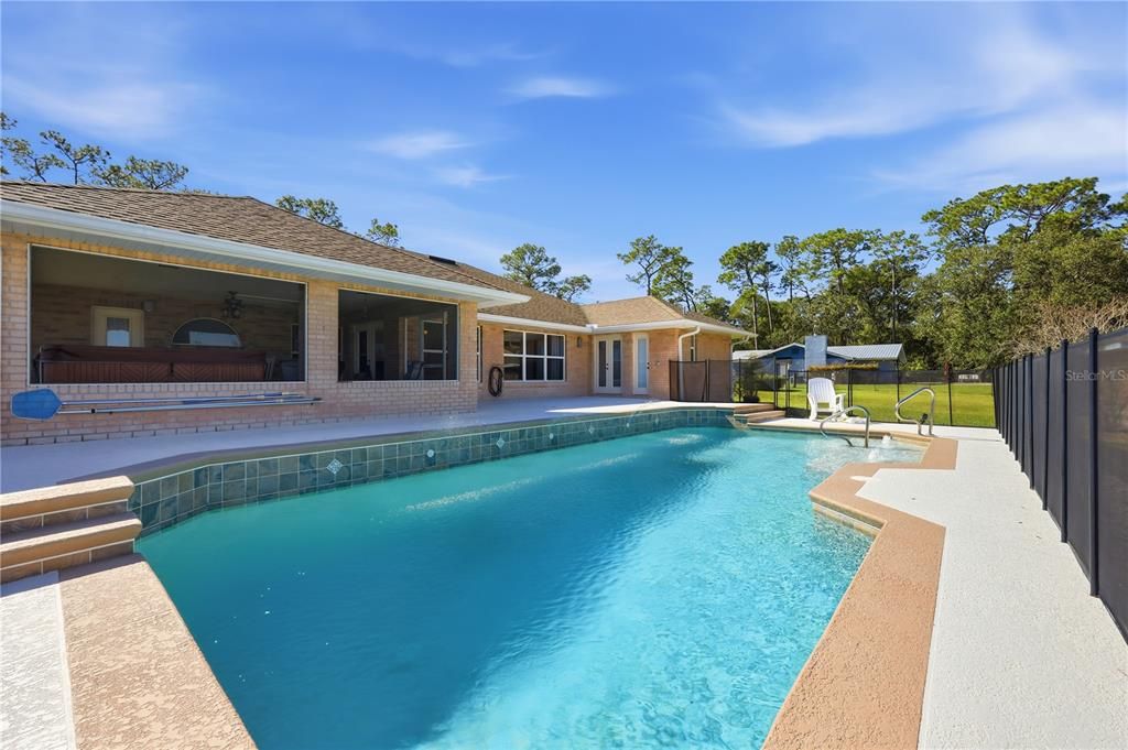 待售: $585,000 (4 贝兹, 3 浴室, 2170 平方英尺)