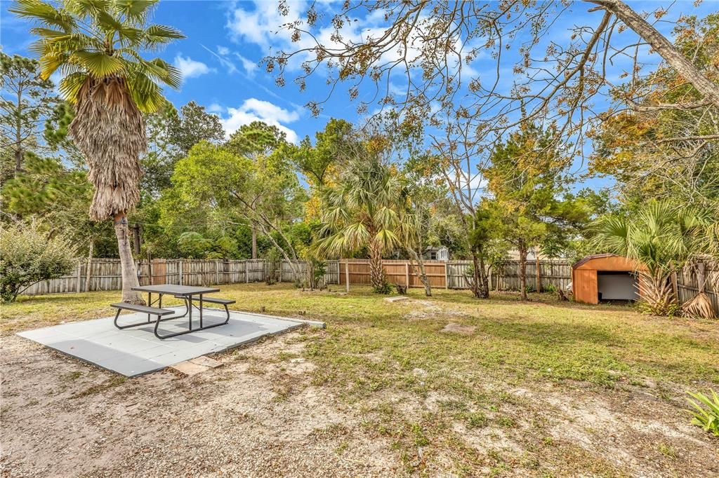 На продажу: $237,000 (2 спален, 1 ванн, 880 Квадратных фут)