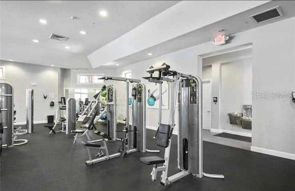 出租: $3,000 (3 贝兹, 2 浴室, 2014 平方英尺)