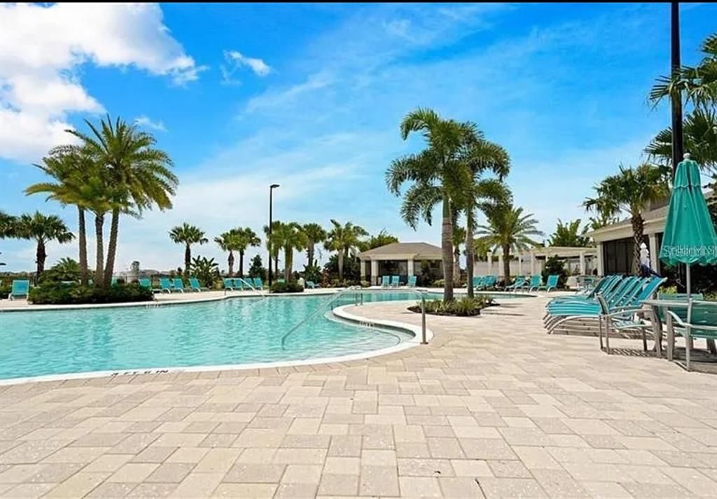 出租: $3,000 (3 贝兹, 2 浴室, 2014 平方英尺)