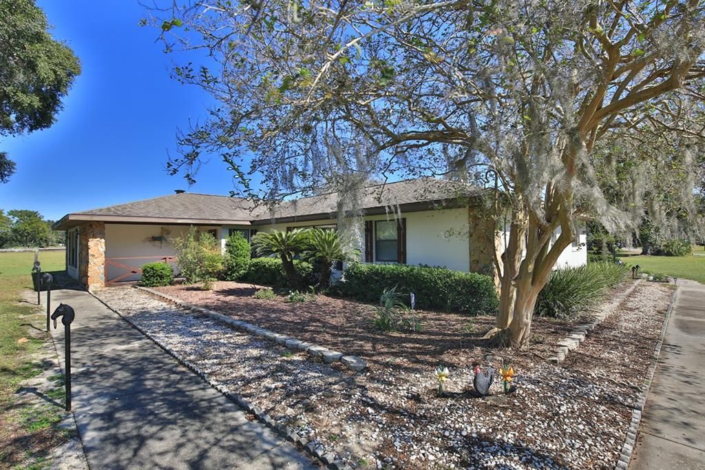 待售: $895,000 (3 贝兹, 2 浴室, 2584 平方英尺)