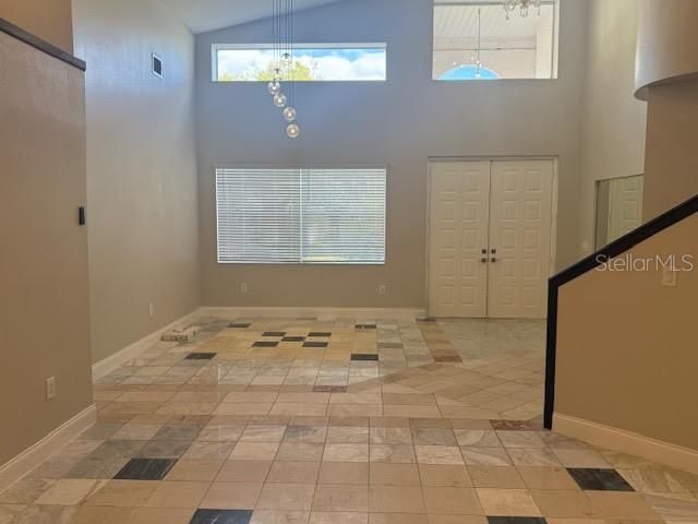 En Renta: $4,000 (7 camas, 3 baños, 3653 Pies cuadrados)