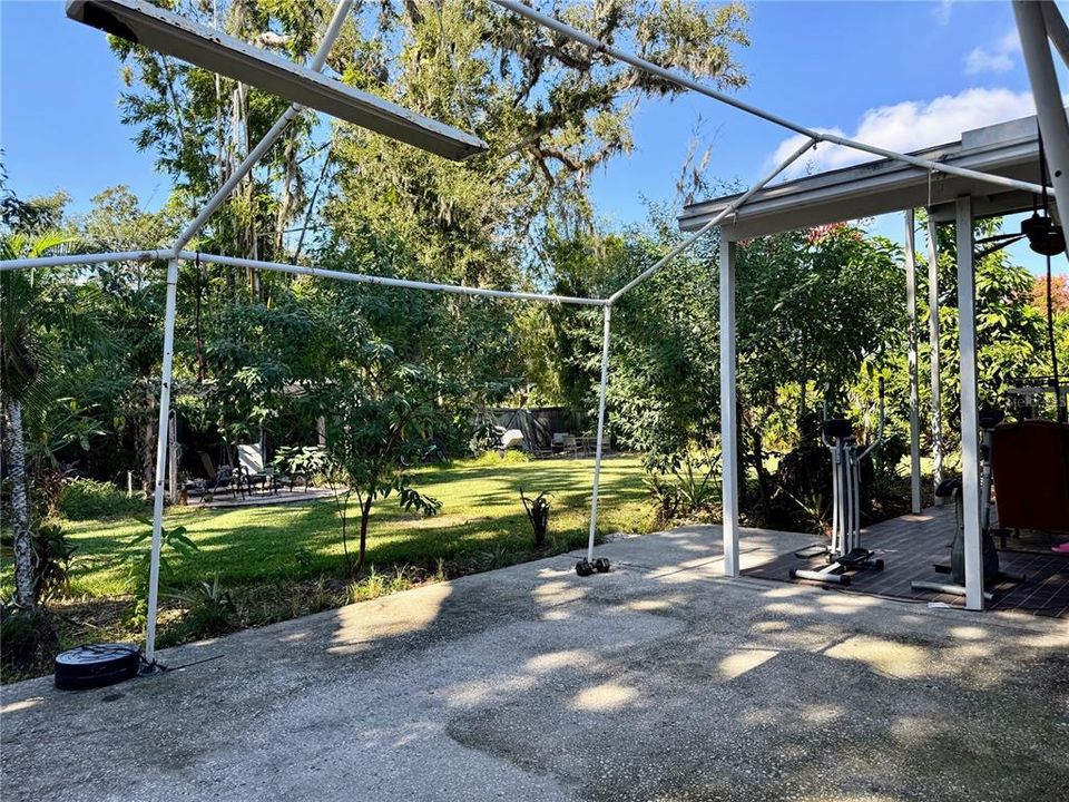 出租: $2,300 (3 贝兹, 2 浴室, 1645 平方英尺)