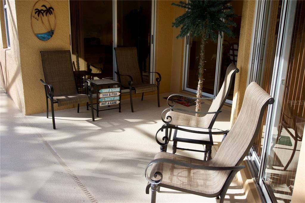 Activo con contrato: $479,900 (3 camas, 2 baños, 1629 Pies cuadrados)