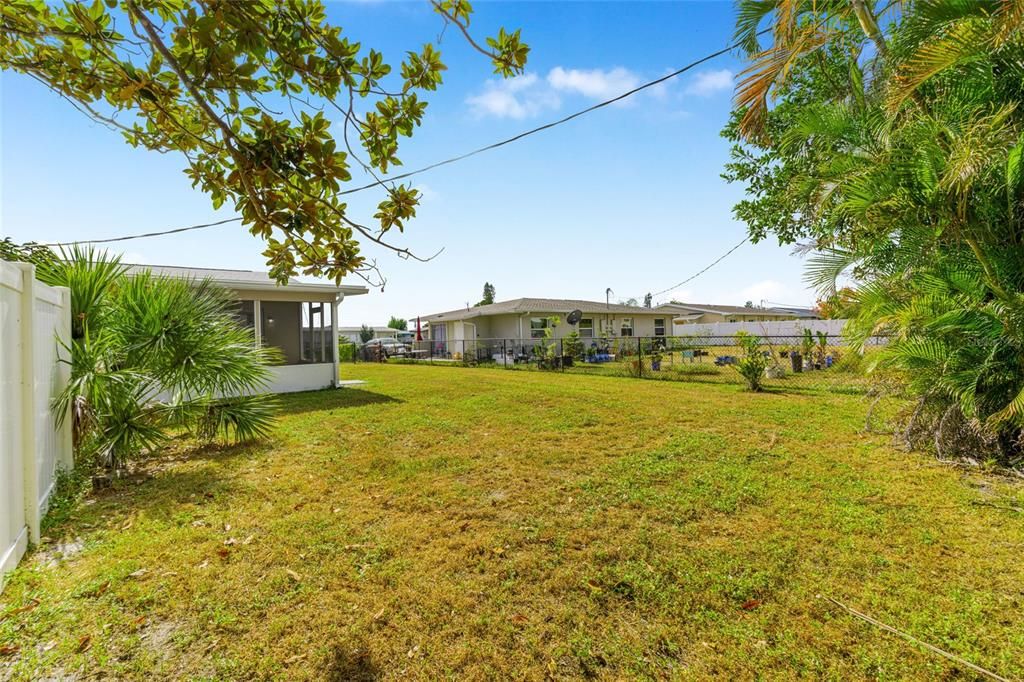 В аренду: $1,550 (2 спален, 1 ванн, 1122 Квадратных фут)