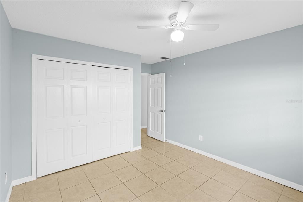 В аренду: $1,550 (2 спален, 1 ванн, 1122 Квадратных фут)