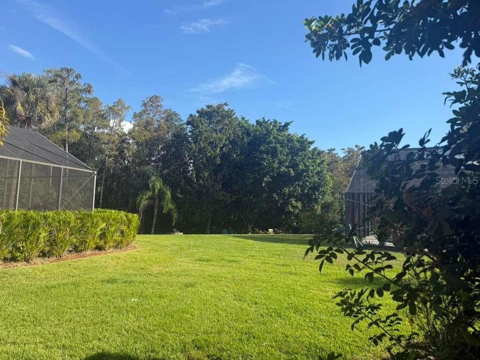 For Rent: $2,950 (4 beds, 2 baths, 1938 Square Feet)