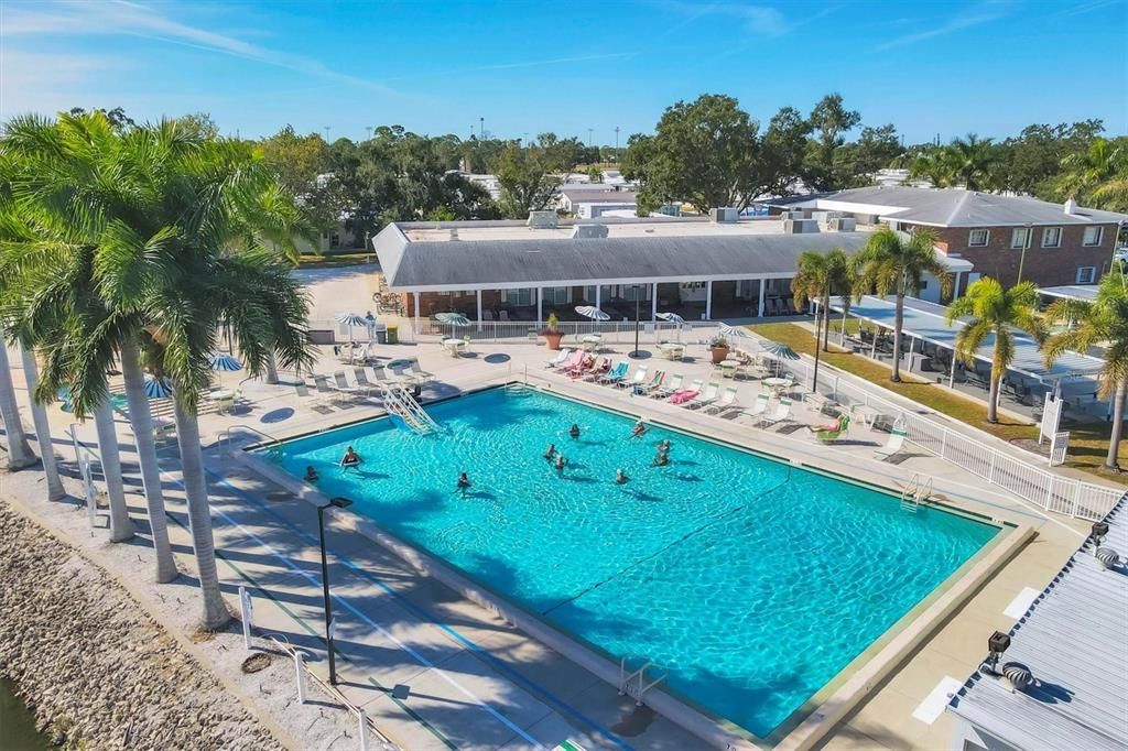 待售: $159,000 (2 贝兹, 2 浴室, 960 平方英尺)