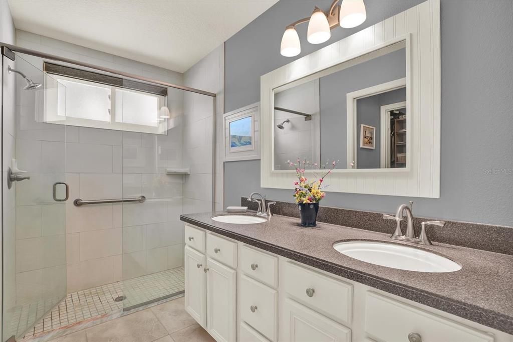 En Venta: $539,900 (3 camas, 2 baños, 1770 Pies cuadrados)