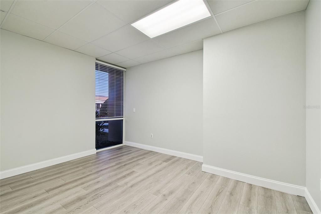 En Venta: $399,900 (0 camas, 0 baños, 1274 Pies cuadrados)