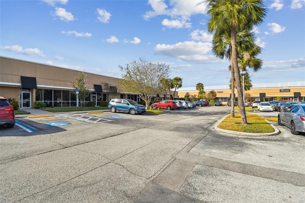 En Venta: $399,900 (0 camas, 0 baños, 1274 Pies cuadrados)