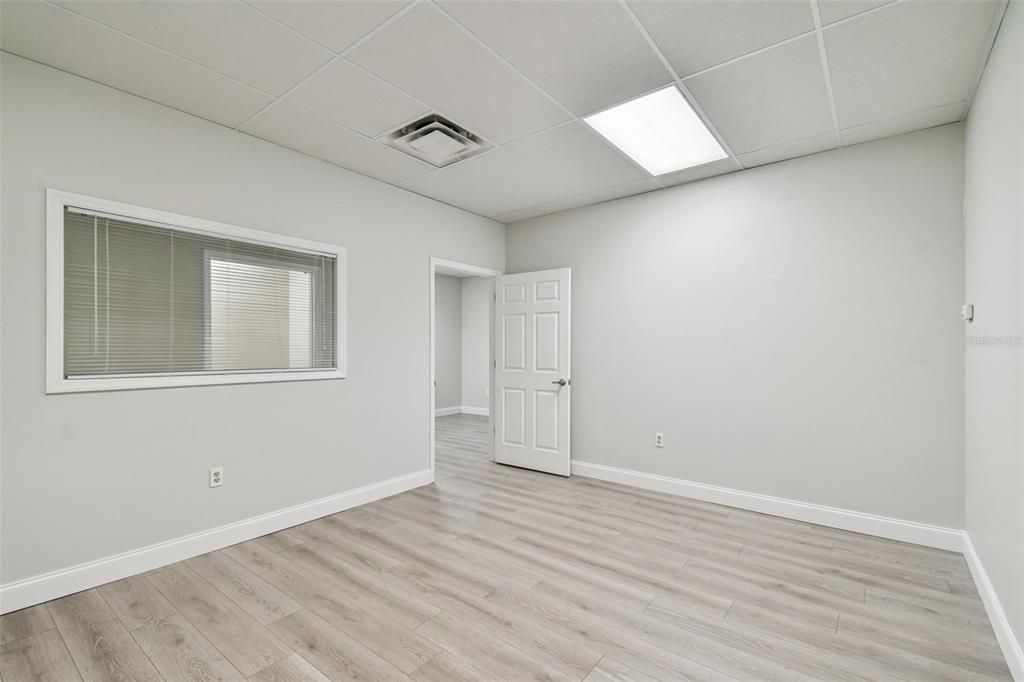 En Venta: $399,900 (0 camas, 0 baños, 1274 Pies cuadrados)