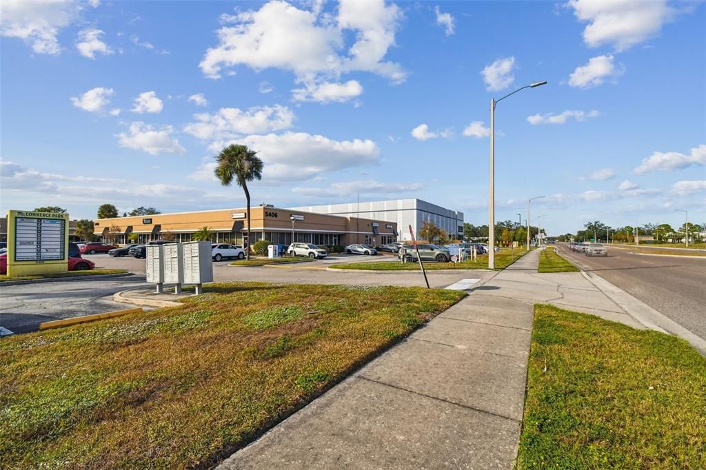 En Venta: $399,900 (0 camas, 0 baños, 1274 Pies cuadrados)