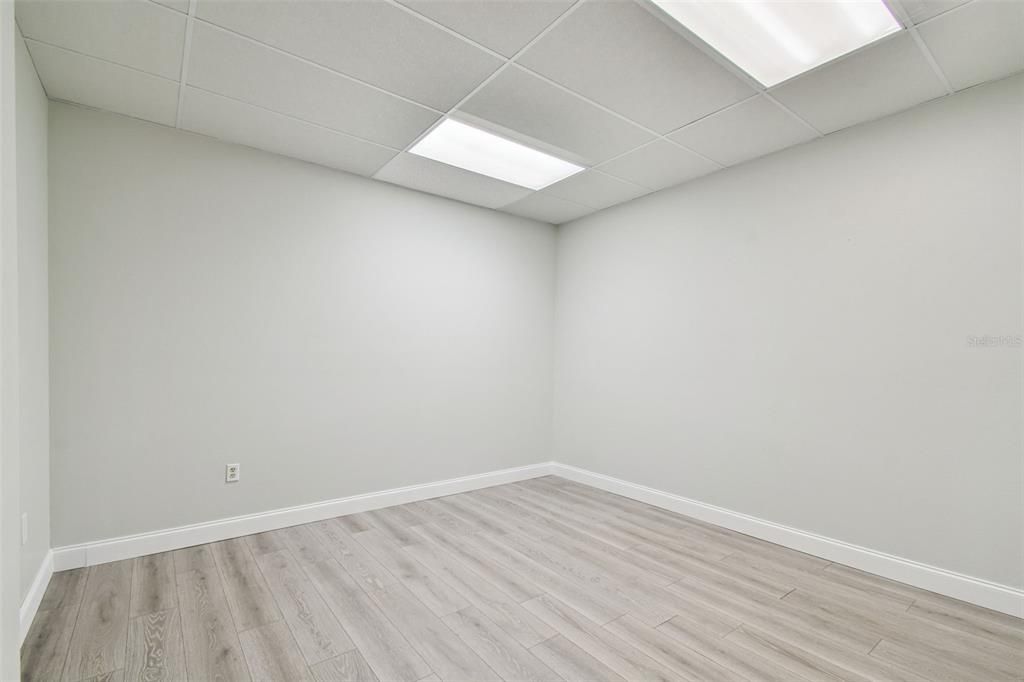 En Venta: $399,900 (0 camas, 0 baños, 1274 Pies cuadrados)