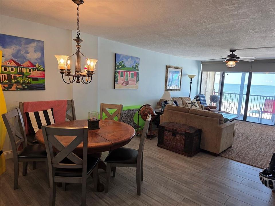 出租: $5,500 (2 贝兹, 2 浴室, 1103 平方英尺)